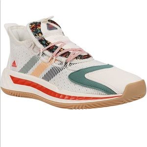 Adidas. Pro boost low chalk